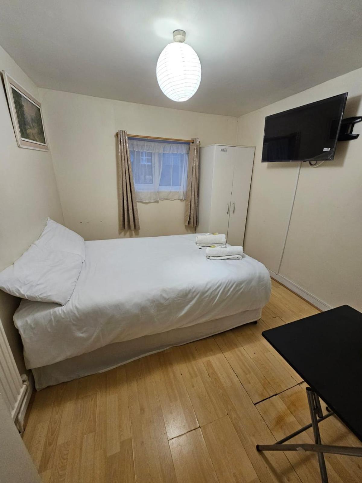 Bruce Rooms Londen Buitenkant foto