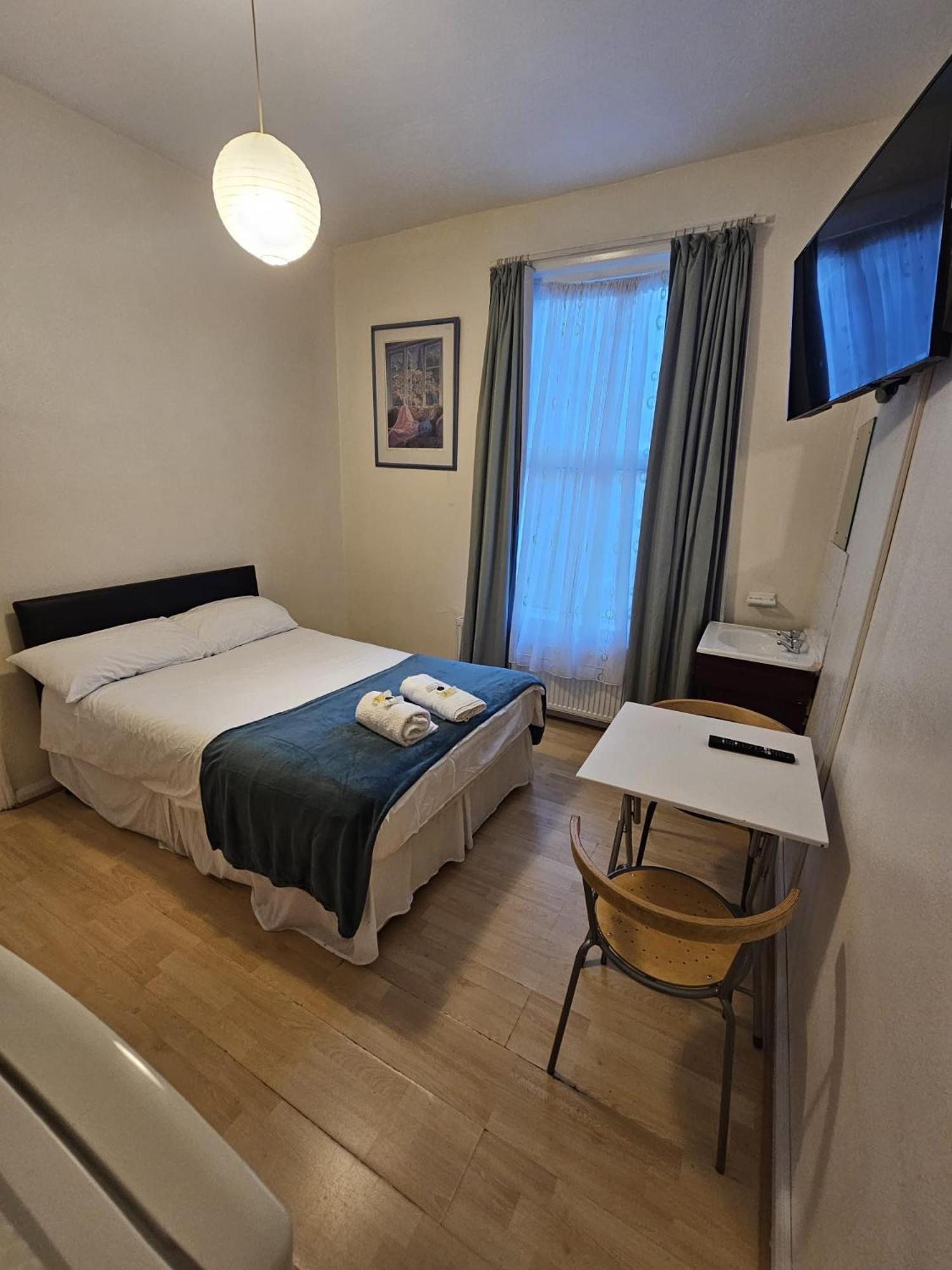 Bruce Rooms Londen Buitenkant foto